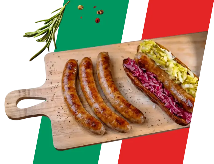 Salchichas italianas sobre tabla de madera